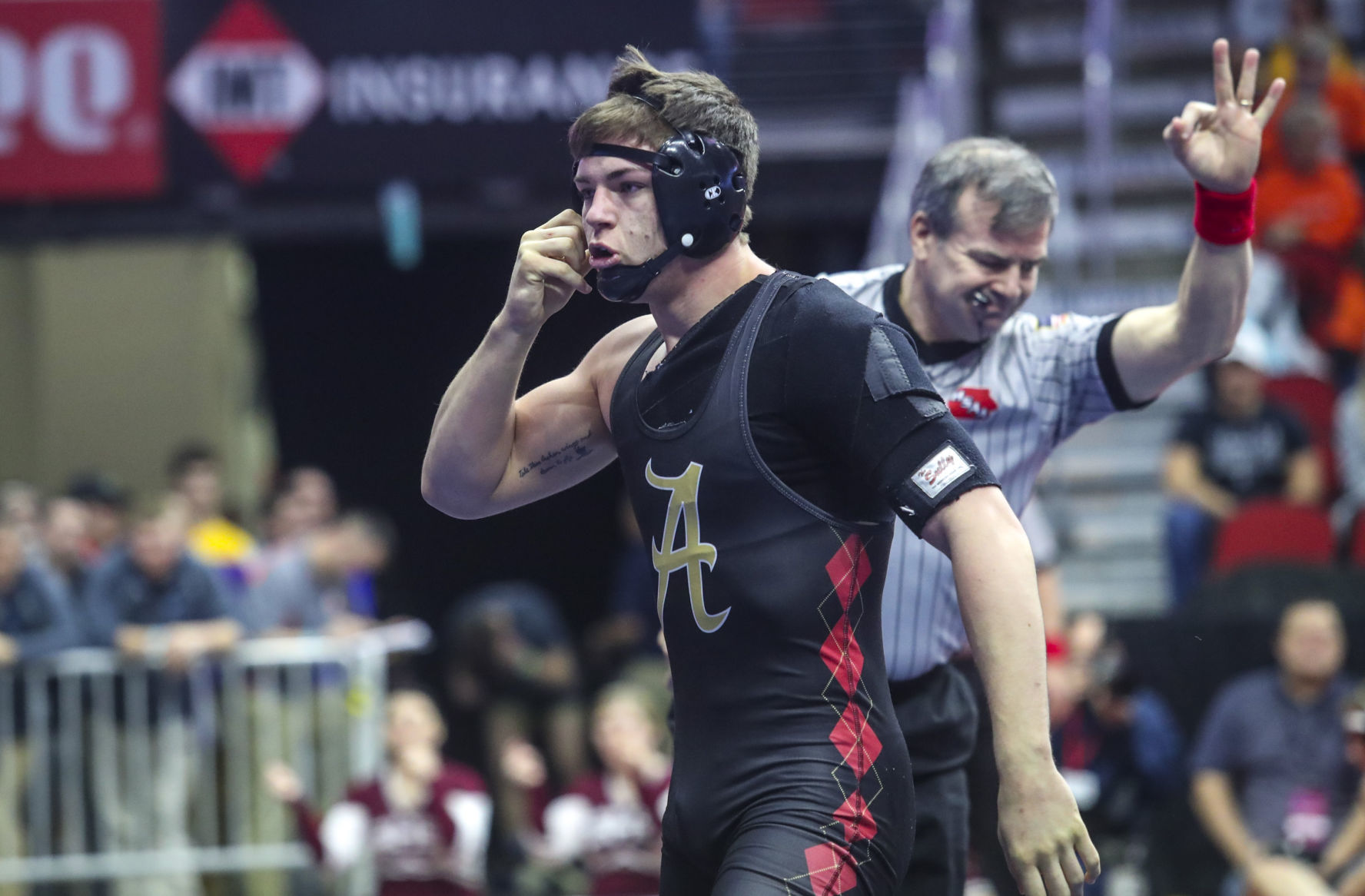 021518-STATE-WRESTLING-2A-ROUND1-037